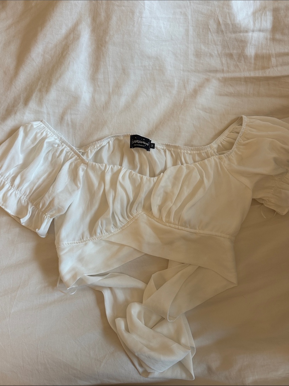 White Off-Shoulder Ruffle Crop Top - Unknown Brand